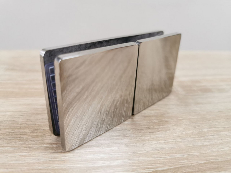 Соединитель стекла Inoxstore 45х90х4 мм на 180°, полированный, AISI 304