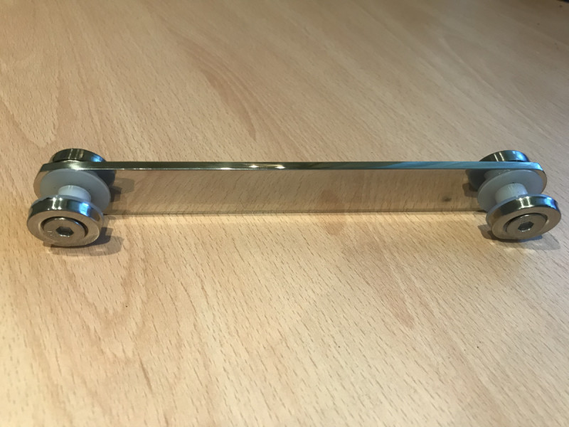 Стеклодержатель Inoxstore пластинчатый 23х200мм, шайба 25 мм, приварной, под стекло 8-10 мм, полированный, AISI 304