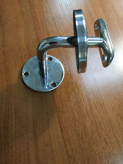 Держатель поручня Inoxstore с крышкой Ø 64х12 мм, ложемент под Ø 42,4 мм/50,8 мм, полированный, AISI 304