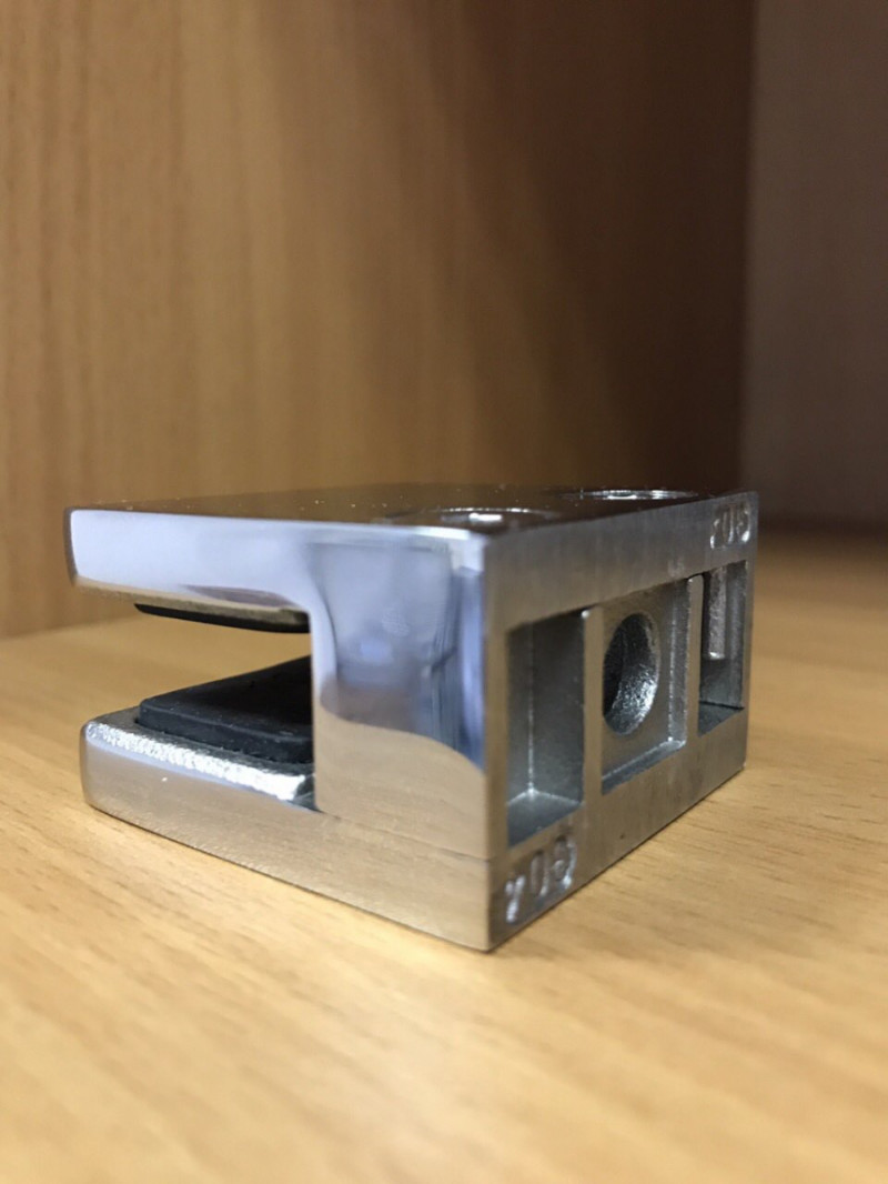 Стеклодержатель Inoxstore литой квадратный 45х45х27 мм / Ø 0 мм, под стекло 6 мм, полированный, AISI 304