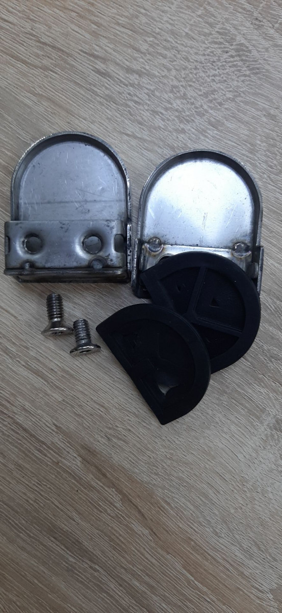 Стеклодержатель Inoxstore штампованный полукруглый 52х40х25 мм / Ø 0 мм, под стекло 8 мм, полированный, AISI 304