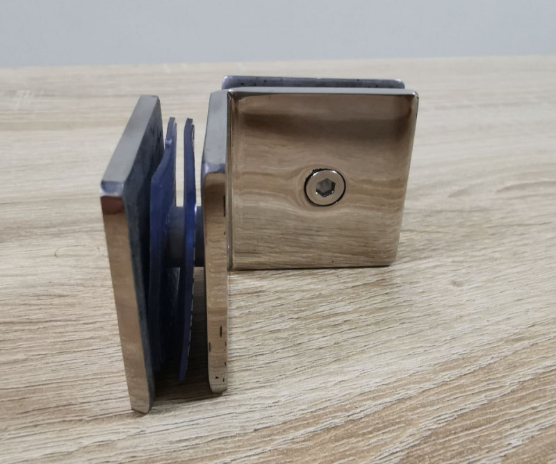 Соединитель стекла Inoxstore 45х90х4 мм на 90°, угловой, полированный, AISI 304