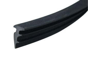 Уплотнительная резинка Inoxstore для профиля 20x20 мм, под стекло 10 мм, черная