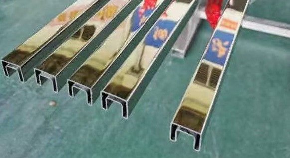 Поручень на стекло профильный 25х21 мм с пазом 14х14 мм, полированный, AISI 304