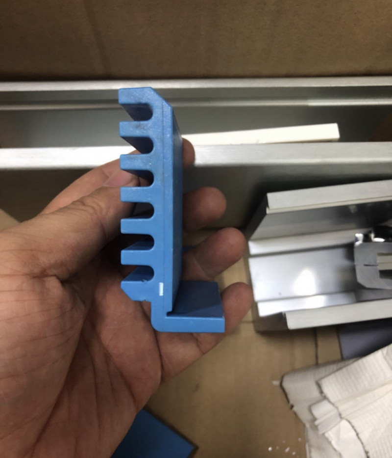 Набор клинов для стекла Inoxstore 20 мм