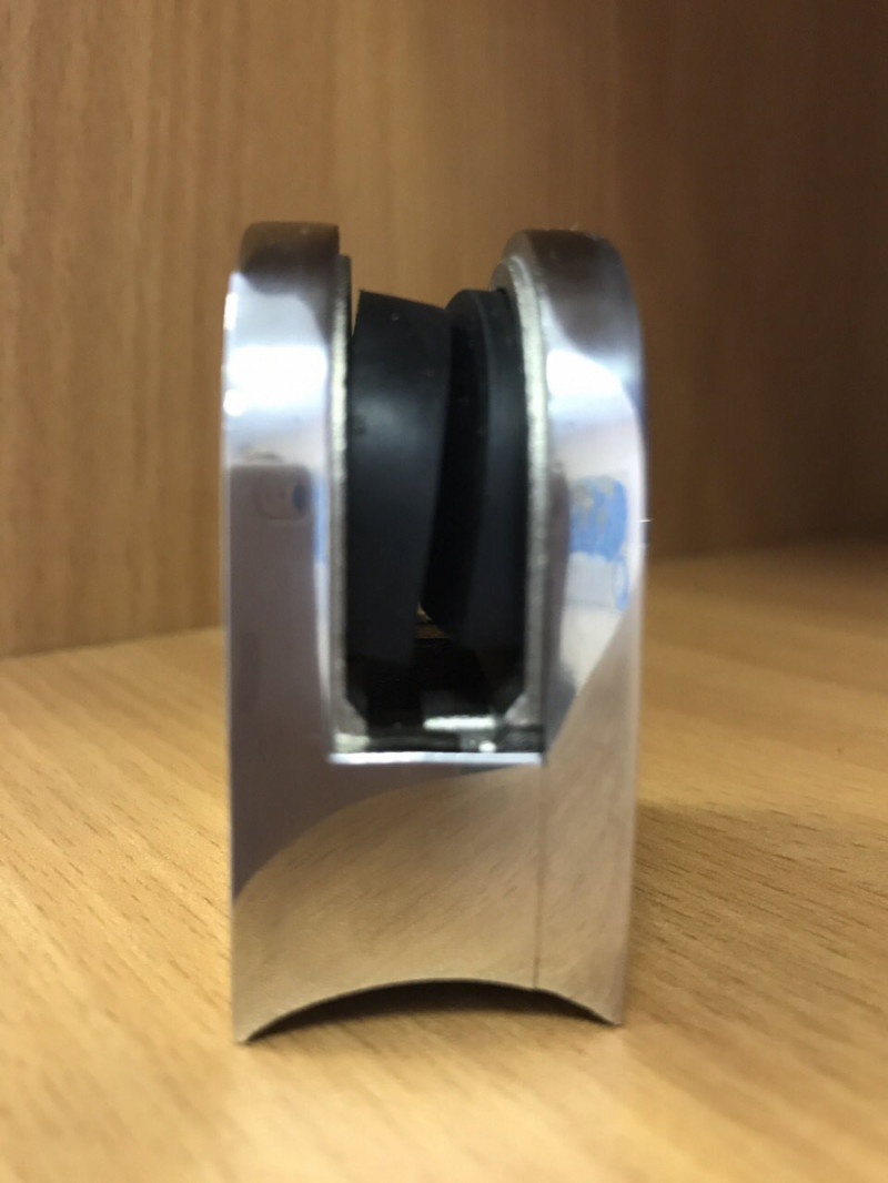 Стеклодержатель Inoxstore литой полукруглый 40х50х25 мм / Ø 38,1 мм, под стекло 10 мм, полированный, AISI 304