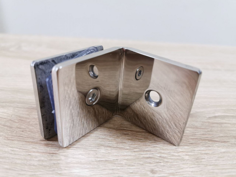 Крепление стекло-стена Inoxstore 45х90х4 мм на 90°, полированный, AISI 304