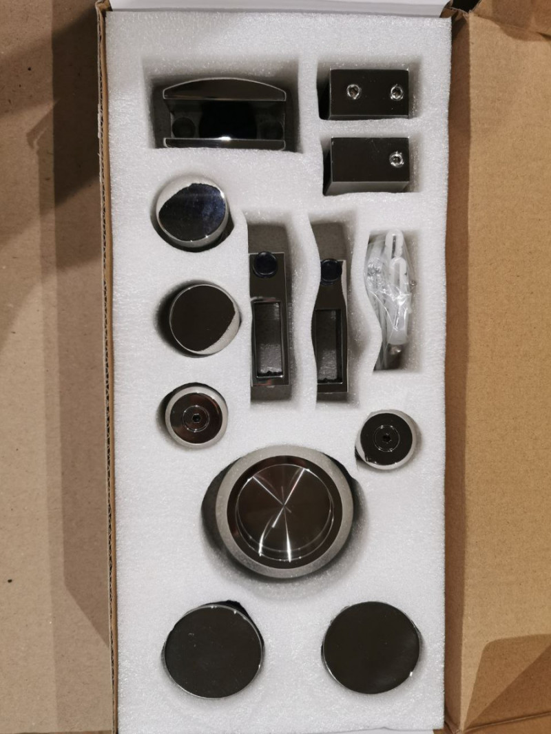 Комплект фурнитуры Inoxstore  F-2 для душевой кабины, полированный, AISI 304