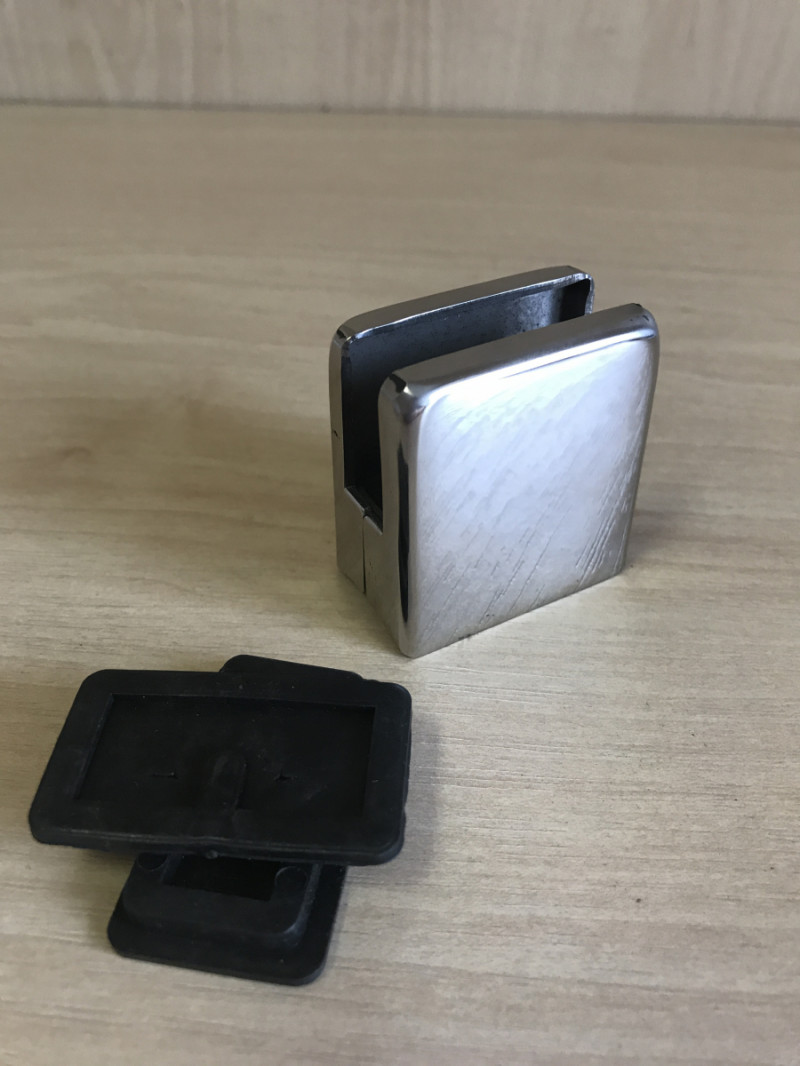 Стеклодержатель Inoxstore штампованный квадратный 45х45х25 мм / Ø 38,1 мм, под стекло 8 мм, полированный, AISI 304