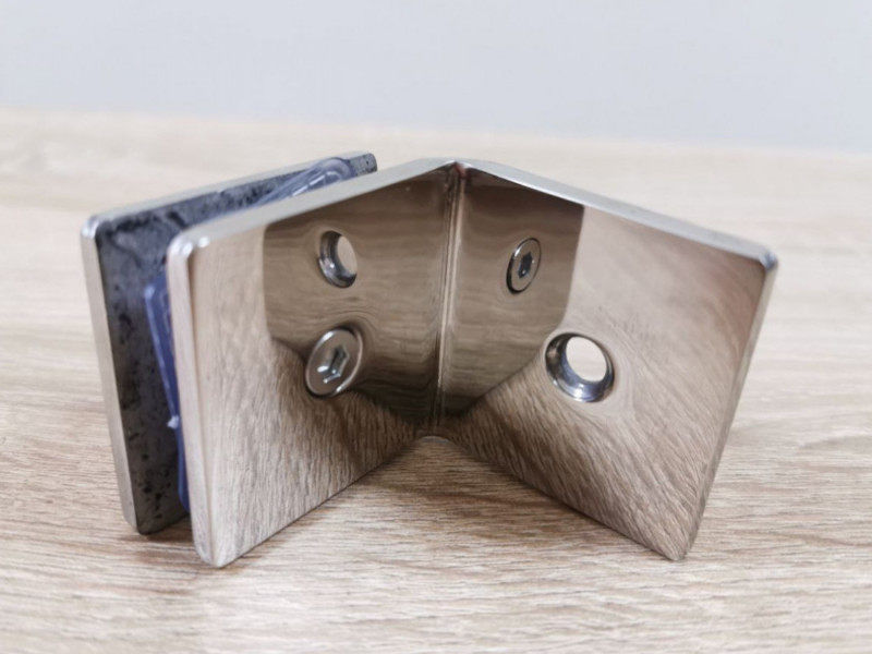 Крепление стекло-стена Inoxstore 45х90х4 мм на 90°, сатинированный, AISI 304