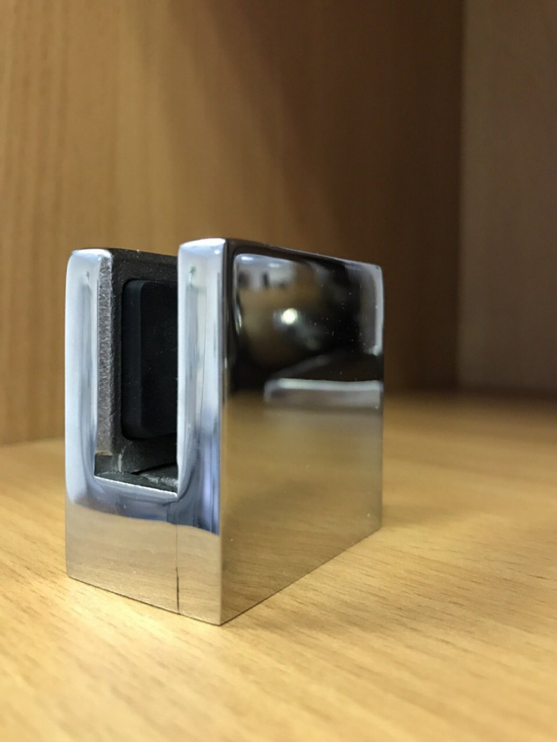 Стеклодержатель Inoxstore литой квадратный 45х45х27 мм / Ø 0 мм, под стекло 10 мм, полированный, AISI 304