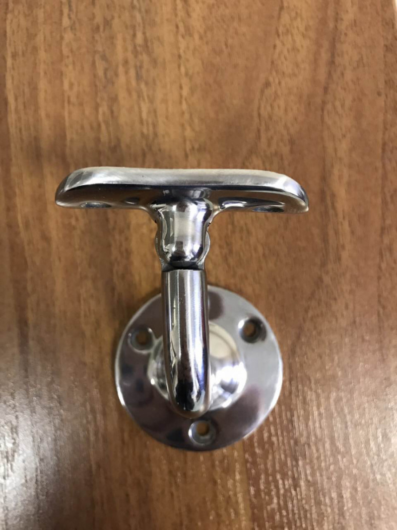 Держатель поручня Inoxstore литой, ложемент-шарнир под Ø 42,4 мм/50,8 мм, полированный, АISI 304