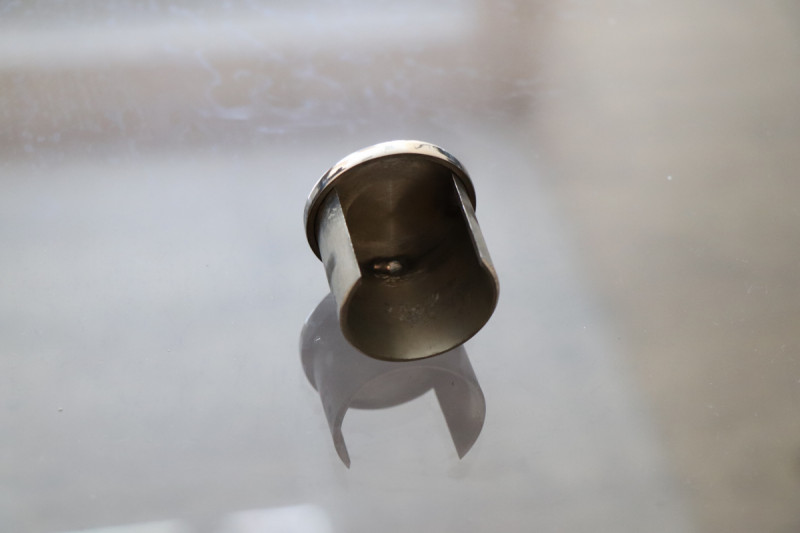 Заглушка для поручня Inoxstore с пазом Ø 42,4 мм, паз 24х24 мм , полированная, AISI 304