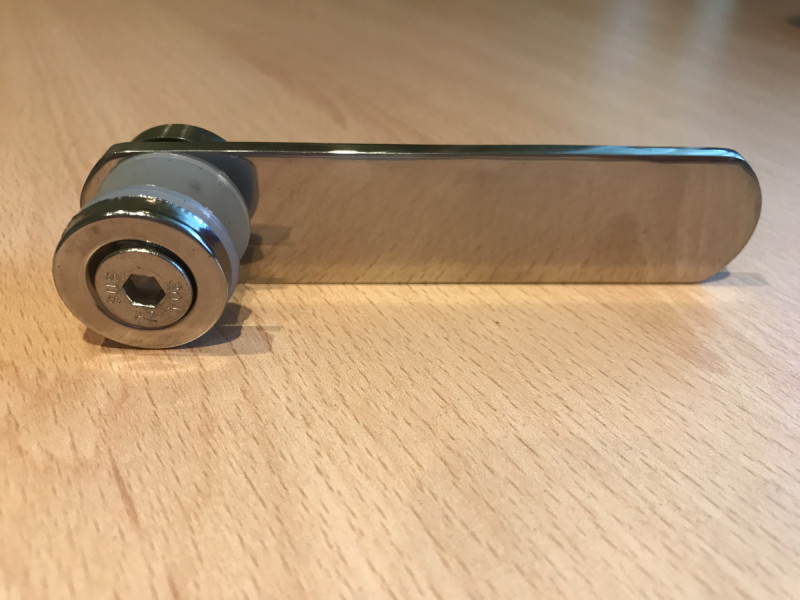 Стеклодержатель Inoxstore пластинчатый 23х115 мм, шайба 25 мм, под стекло 8-10 мм,  приварной, односторонний , полированный, AISI 304