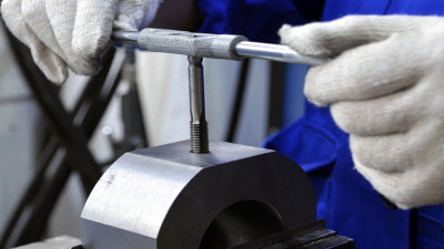 Слесарные работы по металлу