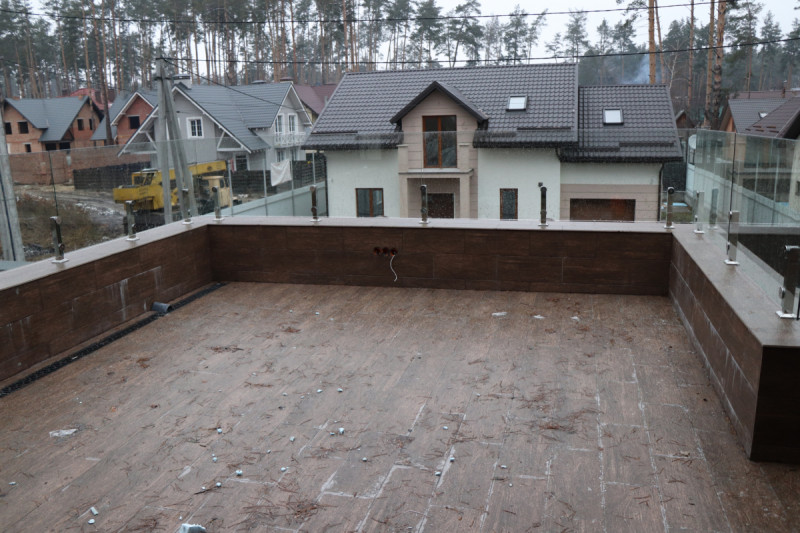 Стеклодержатель Inoxstore напольный с точечным креплением, 40х40х400 мм, рутель Ø 50 мм, полированный, AISI 304