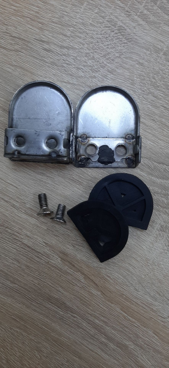 Стеклодержатель Inoxstore штампованный полукруглый 52х40х25 мм / Ø 38,1 мм, под стекло 10 мм, полированный, AISI 304