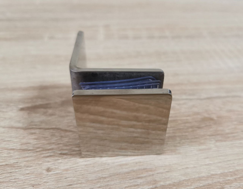 Крепление стекло-стена Inoxstore 45х90х4 мм на 90°, полированный, AISI 304