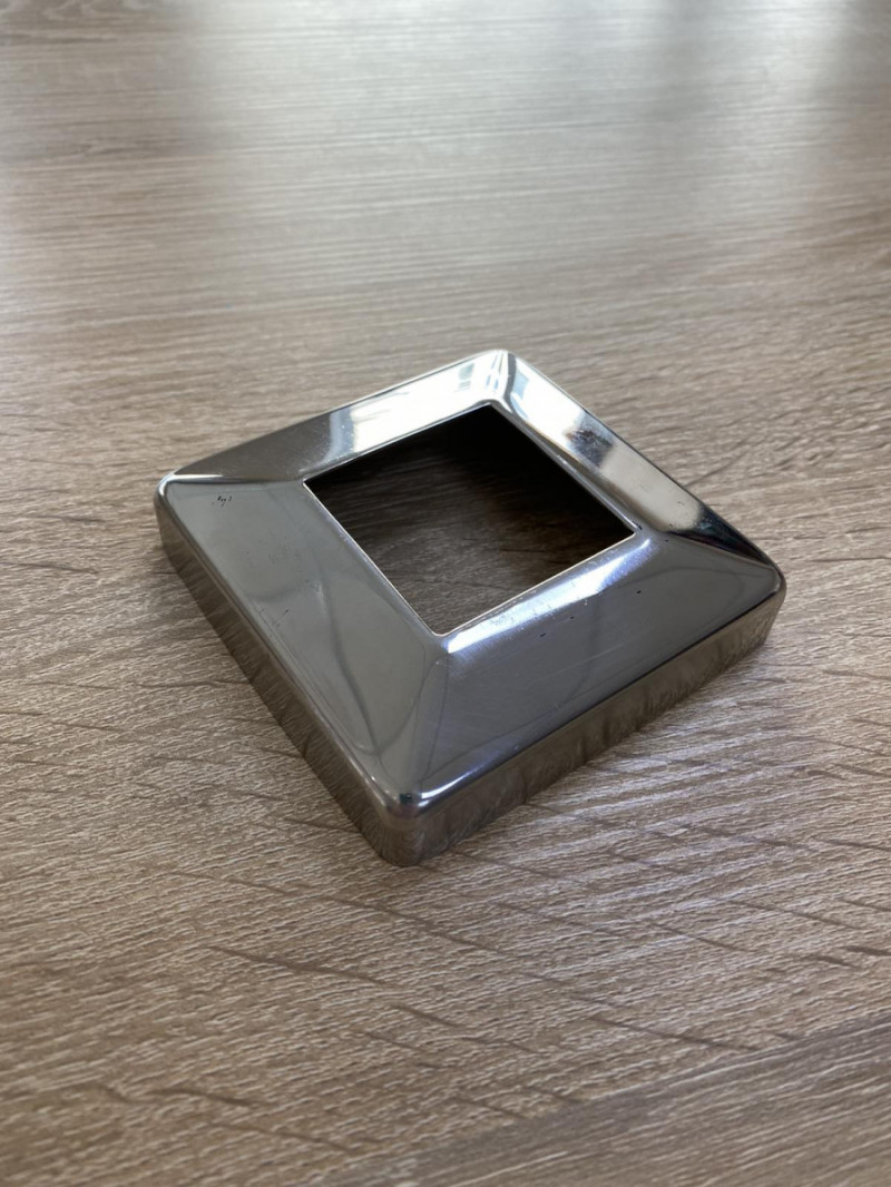 Декоративная крышка Inoxstore "Модерн", 80х80х0,8 мм под трубу 40х40 мм, полированная, AISI 304