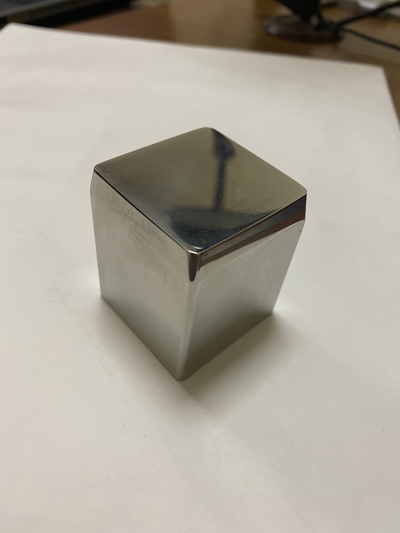 Заглушка для деревянного поручня Inoxstore 40х40 мм, полированная, AISI 304